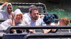 Actor, writer, director & producer @pearlstreet films @easterncongo initiative. J Lo Und Ben Affleck Bei Bennifer 2 0 Rutscht Und Flutscht Es Wieder Leute Bild De