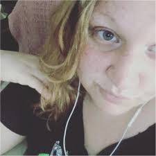 Tabitha Dawson's Instagram, Twitter & Facebook