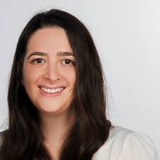 I am happy to announce that I have successfully completed my training as a  bachelor professional in precision mechanical engineering (zu deutsch:  Feinwerkmechaniker Meister).