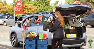 Best albertsons thanksgiving dinners from albertsons customers donate 2 616 full turkey dinners to.source image: Albertsons Makes Winter Grocery Shopping A Seamless Experience
