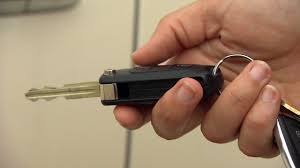2006 chevy 2500 key fob won't unlock doors (fob is less than 1year old). Automatic Lock Safety Concerns Raised After Children Trapped In Cars Cbc News