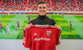 Aktuelle statistiken zu fc ingolstadt 04, spieler statistiken, beste spieler, leistungsindex, zahlen, tore, karten, alle teamstatistiken und bilanzen auf einen blick Nachwuchsspieler Thomas Keller Erhalt Ein Profivertrag Beim Fc Ingolstadt 04 Fanclub Magazin