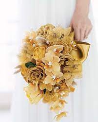 Maybe you would like to learn more about one of these? Google Image Result For Http Photos Weddingbycolor Com P 000 016 585 M 101963 Gold Wedding Flowers Gold Bouquet Gold Wedding Theme