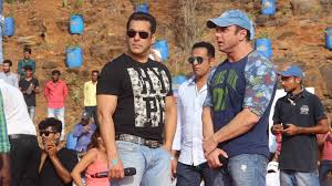 QuickE: Salman's 'Tubelight' Flashmob, AbRam's Best Pics & More