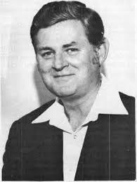 Steve Rounds's Instagram, Twitter & Facebook