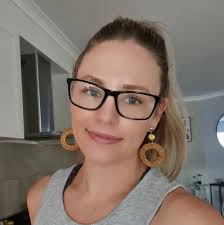 Chelsea Jayne's Instagram, Twitter & Facebook