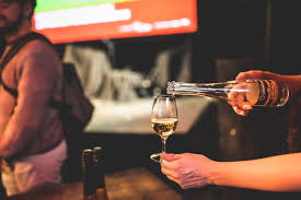 Terroir Pommes Apple Vineyards Orchards Erable Maple Monteregie Quebec Apero Restaurant Winelovers Wine Trad Wine Tasting Wine Lovers Sugar Shack