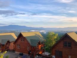 Escape to a luxurious cabin retreat in gatlinburg, tennessee. Amazing View Cabin Rental Updated 2021 Cottage Reviews Pigeon Forge Tn Tripadvisor