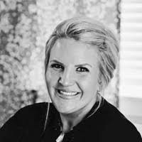 Lori Gerken's Instagram, Twitter & Facebook