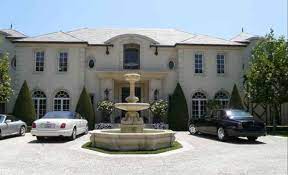 celebrity houses and real estate 城