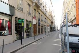 10 Quartiers Commercants Et Marches Locaux A Lyon Pour Prendre Le Pouls De La Ville Et Acheter Quelques Souvenirs Au Passage