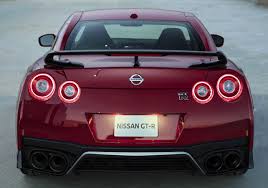 Http Wheelz Me Nissan Gtr Track Edition نيسان جي تي ار تراك ايدشين 2018 نسخة السوبر تميز Nissan Nissangtr Gtr Gt Nissan Gt Nissan Gtr Nismo Nissan Gtr