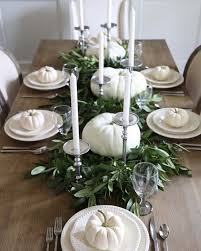 25 Warm And Welcoming Fall Table Decorating Ideas Thanksgiving Table Decorations Thanksgiving Table Settings Diy Thanksgiving Table Settings