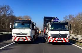 Avis Depannage Auto Dans Le 78 Yvelines Annuaire Coordonnes Infos Horaires Et Avis