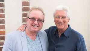 Richard gere says the original pretty woman ending, does exist, but i've never seen it. Richard Gere Verrat So Hatte Pretty Woman Eigentlich Enden Sollen Stars