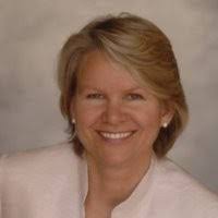 Stephanie Molnar's Instagram, Twitter & Facebook