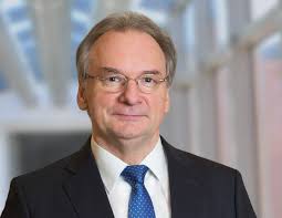 Die cdu fährt mit spitzenkandidat reiner haseloff einen deutlichen sieg ein. Ekmd Aktuelle Informationen Haseloff Corona Krise Als Chance Begreifen