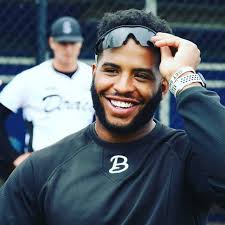 Dondrei Hubbard (@drealhub20) • Instagram photos and videos