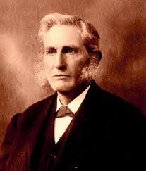 Lester Ward's Instagram, Twitter & Facebook