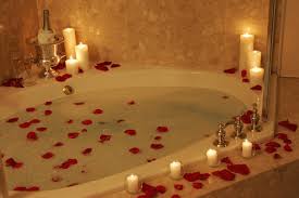 Romantic Bubble Bath Valentine S Day February Winter In 2020 Romantic Bathrooms Romantic Bathtubs Romantic Bubble Bath