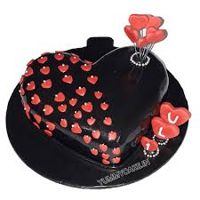 Birthday cake heart shape for husband. First Anniversary Cake For Husband Heart Shaped From Yummycake