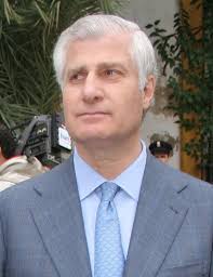 Dos abogados, un economista, un editor, un jinete y la benjamina de los Alba