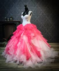 Maybe you would like to learn more about one of these? Schwarzes Brautkleid Lucardis Feist Extravagante Brautmode Hochzeitsanzuge Und Ausgefallene Gehrocke