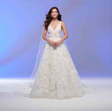 If you're looking for a mermaid wedding dress, we'll help you find a gorgeous gown, at an amazing price. Lazaro Wedding Dresses By Season