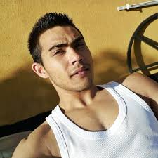 Stream Warren Singh music