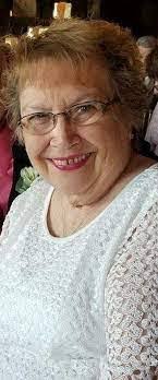 Geraldine Garrett's Instagram, Twitter & Facebook