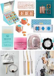 Gsusan simple ladies earrings, jewelry gifts, zircon earrings, fashionable ladies earrings, ladies amazon's choice for ladies gifts for under $5. Gifts For Her The Best Gifts For The Ladies In Your Life Styled To Sparkle