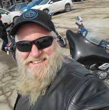 Why can't I find a black solar cover for my swimming pool?