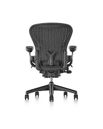 amazon com herman miller classic aeron chair size b kitchen dining office chair chair office chair design