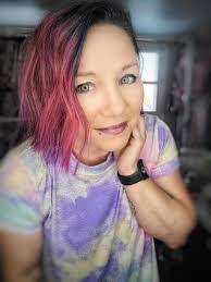 Richelle Reese's Instagram, Twitter & Facebook