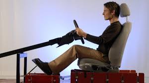 Das ist meist wetterbedingt der fall, wenn es einfach zu gefährlich. Nicht Lummeln Nicht Verkrampfen Ratgeber Sitzposition Auf Langen Autofahrten Welt