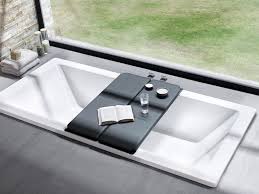 Wie wird eine badewanne ordentlich abgedichtet wenn zwischen wand und wannenrand noch eine geflieste ablage auf bauplatten angebracht werden soll. Badewanne Elektro Sanitar Heizung Burgthann Hans Dauphin Gmbh U Co Kg