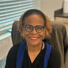 Hester Maxwell's Instagram, Twitter & Facebook