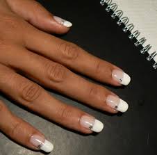 Fins et délicats se poseront sur vos ongles comme au naturel. French Manucure Gel Idees Fraiches Pour Les Dames En 32 Photos Feminization French Blog