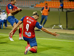 La narcolavadora, mafia nacortafrico en el futbol, cartel de cali, america de cali, gonzalo rodriguez gacha, millonarios f.c, los rodri. Dim Tendra Que Pagar Una Multa Por Culpa De Sus Hinchas Rcn Radio