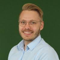 Alexandra Bartz's Instagram, Twitter & Facebook