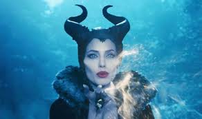 Casting on disney's maleficent ii is complete it seems, as the studio has announced that production is now to prove it, they've also brought us the full cast list in addition to the first plot synopsis, which. Maleficent 2 New Title Details Cast Poster And Release Date Animated Times