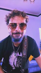 Carlos Santana #smooth #guitarist #jamesmassi #pyramid_strings #CARL_MARTIN  #santana #rocknroll #guitarsolo