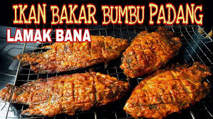 Masukkan lengkuas, serai, daun salam, daun jeruk, daun kunyit, dan asam kandis. Resep Ikan Bakar Bumbu Padang Tanpa Santan Youtube