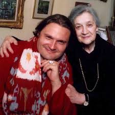 Какое родство у моргенштерна и александра васильева. 61 Letnij Aleksandr Vasilev Pochtil Pamyat Materi V Den Ee Rozhdeniya Vokrug Tv