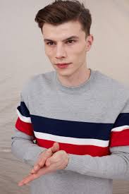 The other advantage is that men's short haircuts are clean, easy to get, and simple to style. How To Style Short Hair For Men In A Few Easy Steps