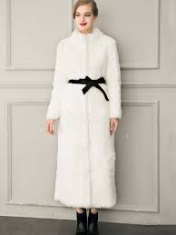 Milanoo.com vous propose des manteaux pour femme bon marché mais à la mode. Manteau Long Femme Hiver Blanche Fausse Fourrure Luxueux Manteau D Hiver Femme Avec Ceinture Milanoo Com