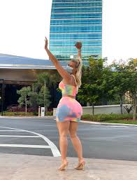 TW Pornstars - Nichole - Blondegummybear. Twitter. Hard rock 🎸. 7:02 PM -  14 Aug 2020