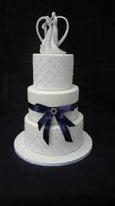3 Tier Round White Wedding Cake Round Wedding Cakes Cake Decorating Piping Elegant Wedding Cakes Round Wedding Cakes