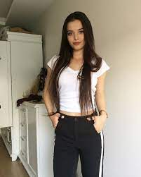 selcan yavuz pale skin hair color brown hair blue eyes brown hair pale skin