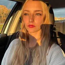 Acrylic nail smell advice needed in apartment